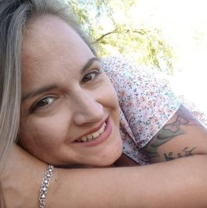 Meet your Posher, Shaina